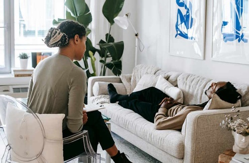 Depression Treatment: Finding Support Nearby